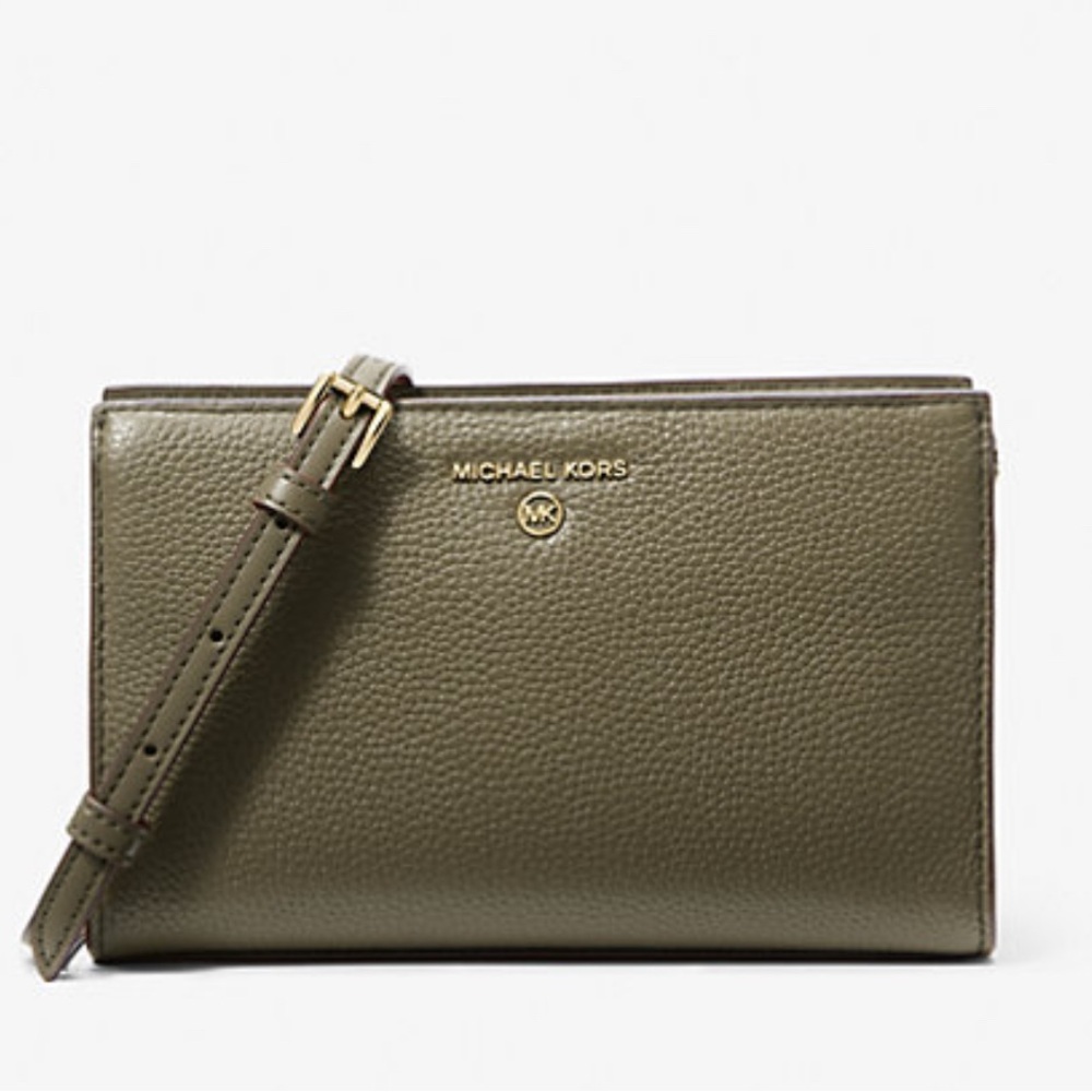 NWT Michael Kors Valerie medium pebbled leather crossbody bag